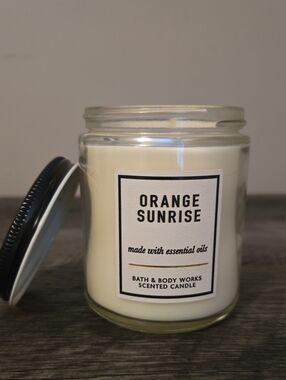Bath & Body Works Orange Sunrise Candle